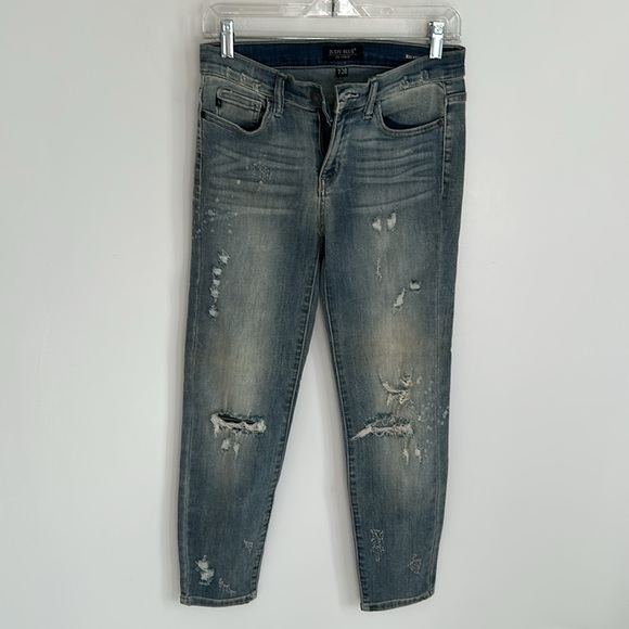 Judy Blue Relaxed Fit Distressed Jeans - Picture 2 of 8